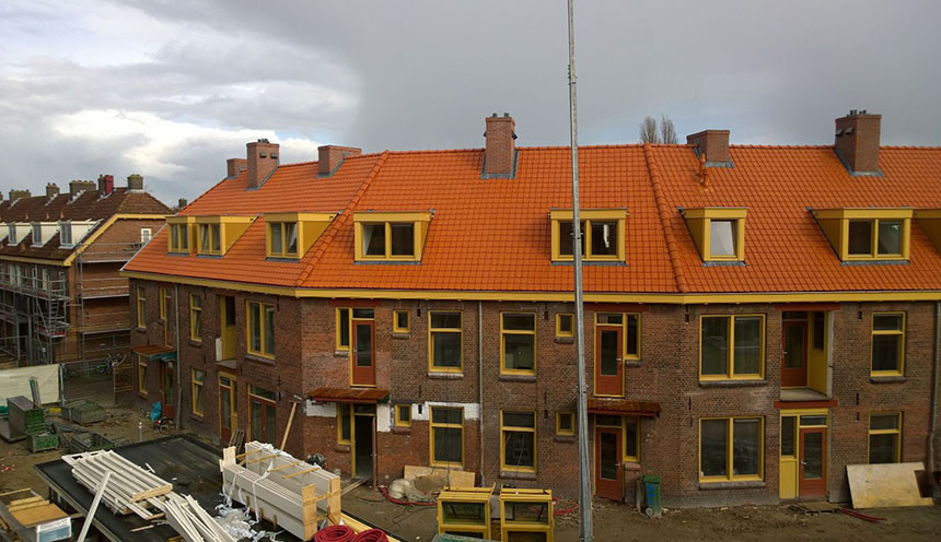 Van der Pekbuurt renovatie dakkapellen Amsterdam.